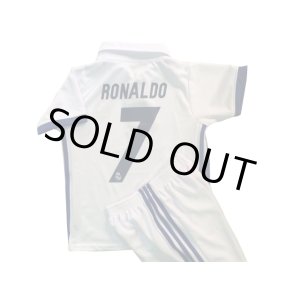 画像: RONALDO＃7　レアルマドリード（ホーム）16/17 　子供用上下セット【即納可能】